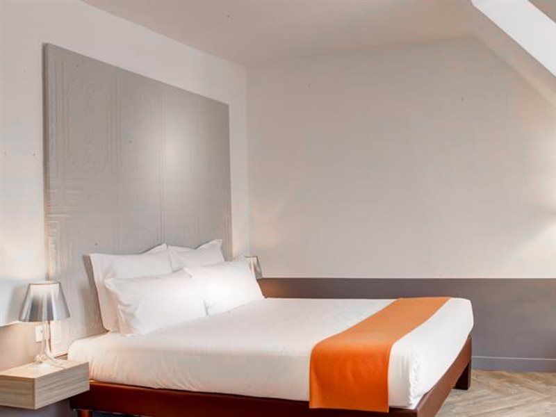 Contact Alizé Montmartre Hotel París